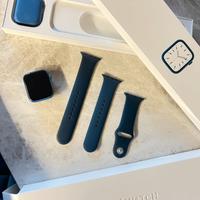 Apple Watch s. 7 blue edition 45mm