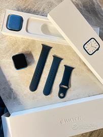 Apple Watch s. 7 blue edition 45mm