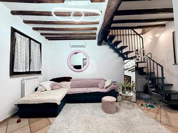 CASA DI CORTE A CREMONA