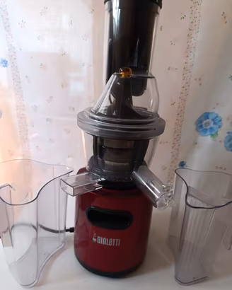 Estrattore di succo per frutta e verdura Bialetti.