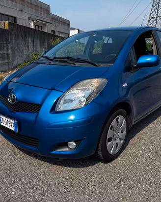 Toyota Yaris 1.3 5 porte Sol