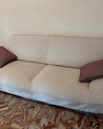 Divano in pelle Chateau d’Ax Mod. Limbo nuovo