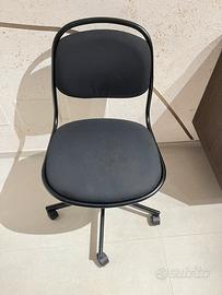 Sedia girevole da studio