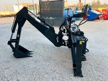 RETROESCAVATORE USATO ARGNANI E MONTI PER TRATTORE