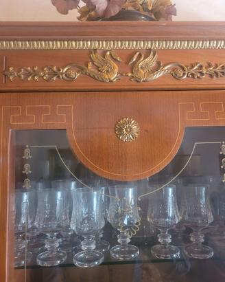 Vetrina Stile Impero adatta per arredi b&b