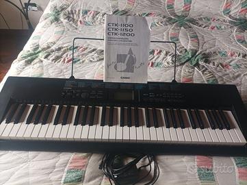 Pianola Casio CTK1200