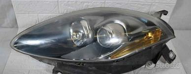 Fanali Fiat bravo/croma 2007∆ usati 