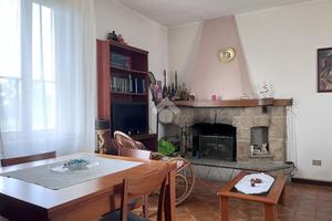 3 LOCALI A RONAGO