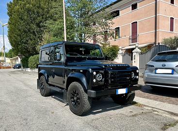 Land rover defender 90 2.4 td4