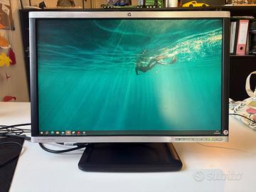 Monitor HP compaq LA2205wg da 22 pollici