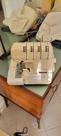macchina da cucire Necchi lock 180