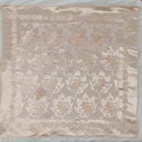 Fazzoletto in seta antico per costume sardo 