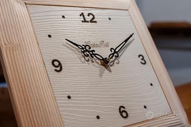 Orologio da parete in legno 30x30 cm