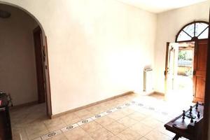 Appartamento di 148 m² con 4 locali a Bucine