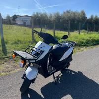 Kymco Agility 125 carry 125 euro 4