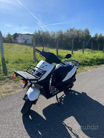 Kymco Agility 125 carry 125 euro 4