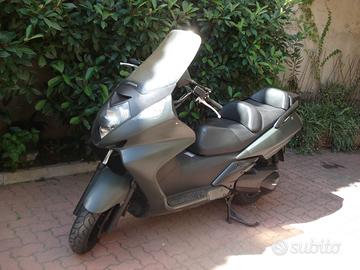 Honda Silver Wing 600 - verdone scuro militare