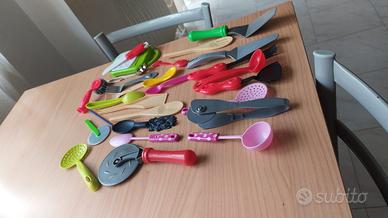 Cucina giocattolo come nuova