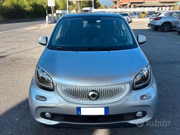Smart ForFour 70 1.0 twinamic Passion UNIPRO', TET