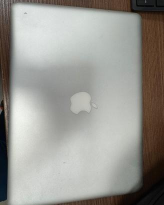 Macbook pro 13 Early 2011