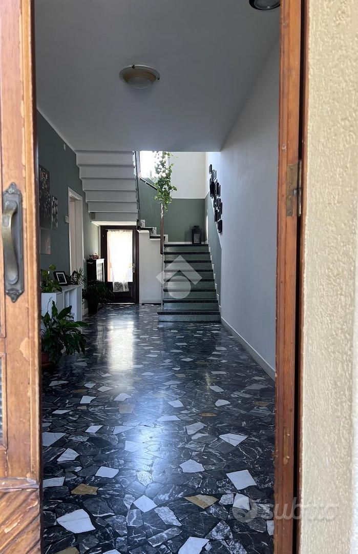 VILLA SINGOLA A VIGONZA - Vista 2