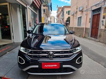 Volkswagen T-Roc 1.0 TSI Life INT PELLE E VELLUTO 