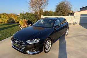 Audi A4 Avant TDI SPORT MATRIX