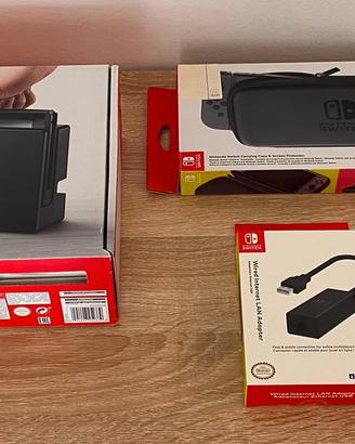 Nintendo Switch ed.2017 + 5 giochi + accessori