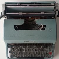 MACCHINA DA SCRIVERE OLIVETTI LETTERA 32 II°SERIE