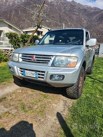 mitsubishi v60 pajero 4x4 con ridotte 