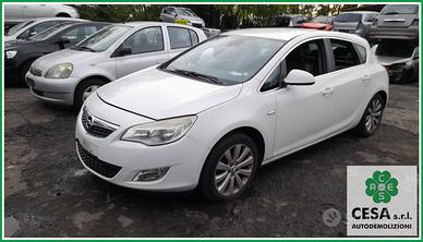 Ricambi Usati OPEL Astra J 2012