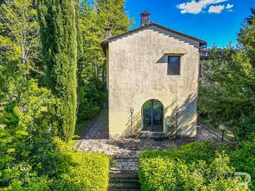 Montespertoli - Villa ben tenuta con piscina