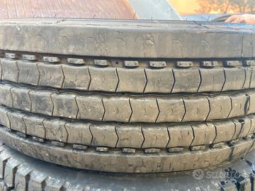 2 GOMME USATE ESTIVO 22575175 - TP157019