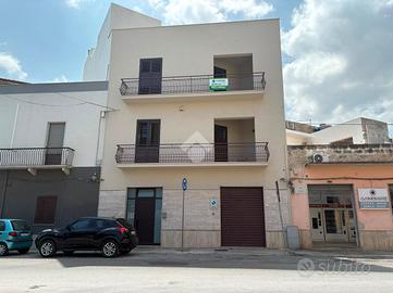 MONOLOCALE A TRAPANI
