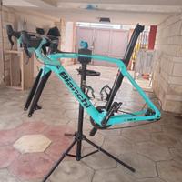 bianchi oltre XR4 tg 55 gruppo campagnolo potenza