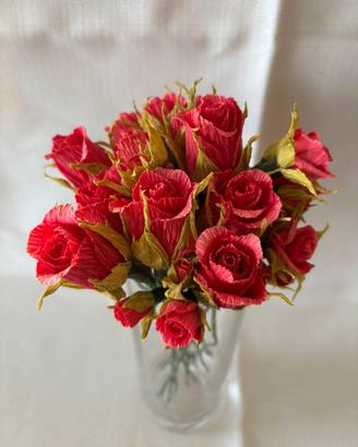 Fiori artigianali in cartacrespa - fatti a mano