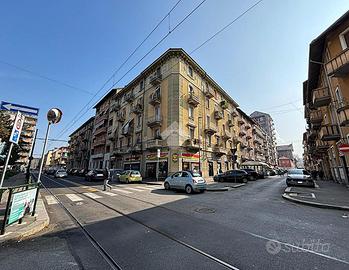 NEGOZIO A TORINO