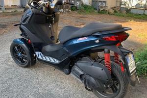 scooter PIAGGIO MP 3 300 SPORT