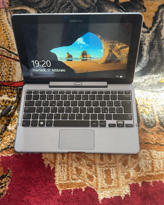 Samsung ATIV Smart PC 500
