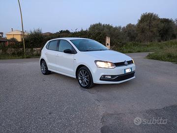 Volkswagen Polo 1.4 TDI 90cv DSG FRESH