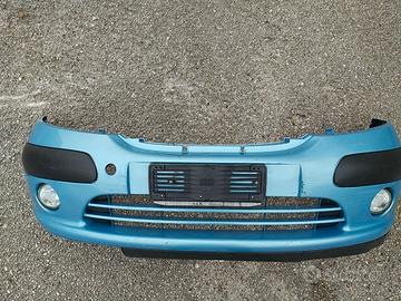 Paraurti con fendinebbia Citroen C3 prima serie