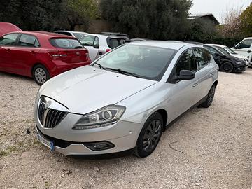 Lancia delta 2.0 diesel 170 cv