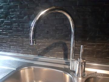 Miscelatore in acciaio inox Ariston