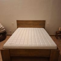 Letto matrimoniale in legno
