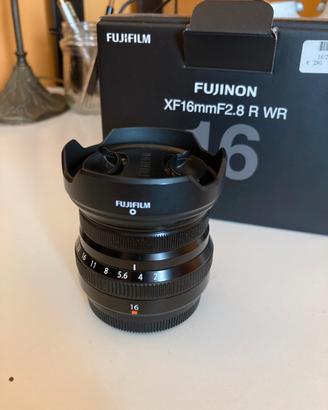 Fujifilm 16/2.8 XF R WR