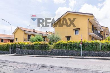 Villa a schiera - Santa Venerina
