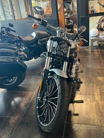 Harley-Davidson Break out