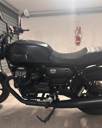 Guzzi V7 Stone 850 - 2023 - 12.000km