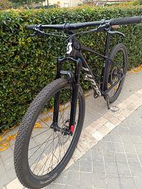Bici scott scale 950. 2021