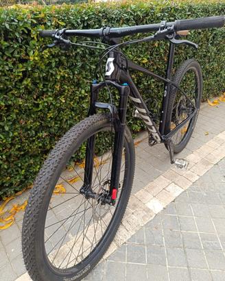Bici scott scale 950. 2021